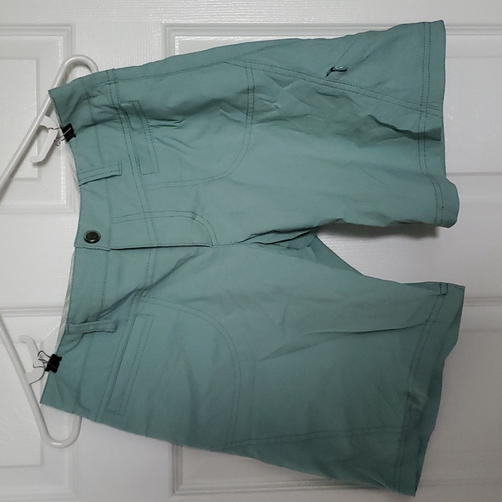 Athleta Seafoam Green Shorts